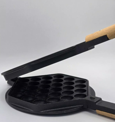 New waffle maker cast iron - new,