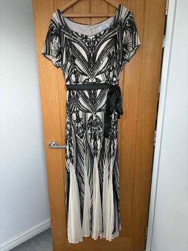Mob mog black and - cream, sequin
