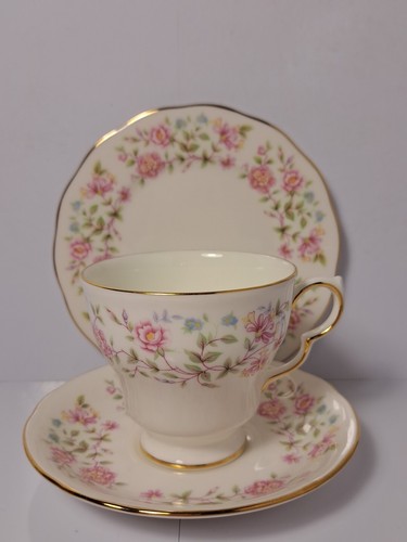 Colclough bone china tea - bone, trio