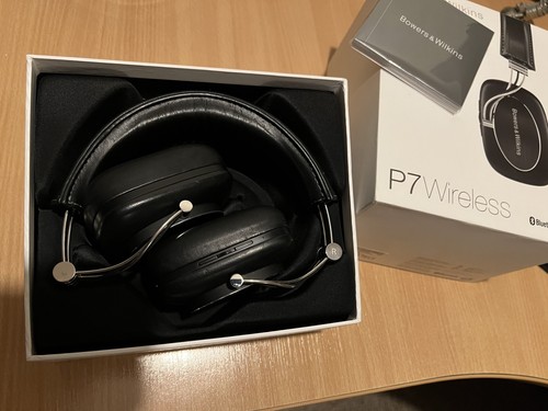 Bowers and wilkins - p7, wireless