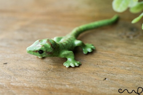 Green ceramic gecko - green, lizard