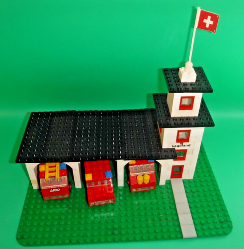Lego vintage fire - fire, station
