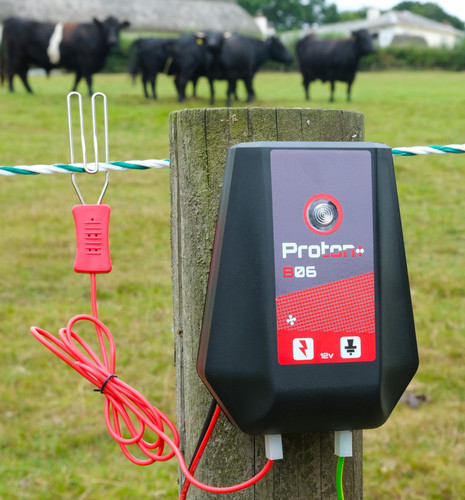 Electric fence energiser 12v - energiser,