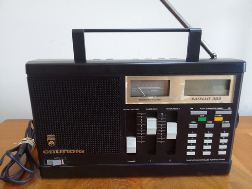 Grundig satellite 300 vintage - grundig,