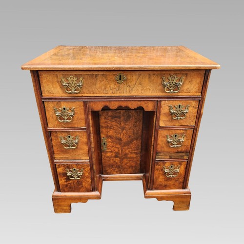 Antique queen anne - anne, style