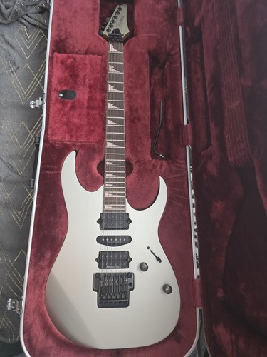 Ibanez prestige rg2570ex cyber - ibanez,