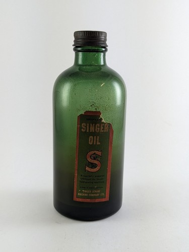 Very rare singer green - very, glass