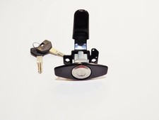 SNUGTOP FLUSH KEY LOCK- FOR SNUGTOP ALL GLASS REAR DOORS USING FLUSH KEY LOCK