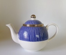 ARTHUR WOOD BLUE & GILTED  TEAPOT 120mm HIGH  GOOD CONDITION
