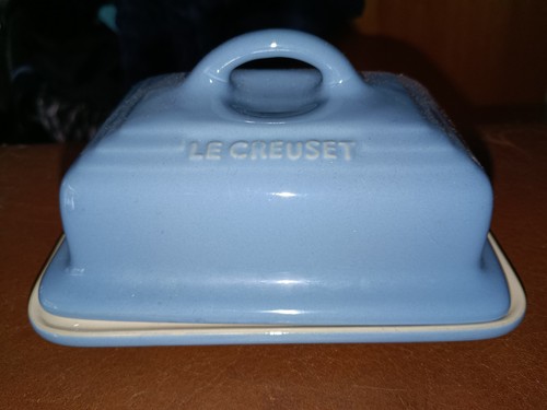 Creuset new but mismatched - new,