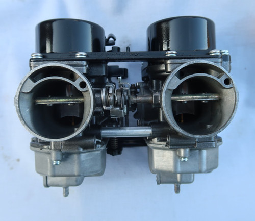 Honda gl500 silverwing carbs - honda,