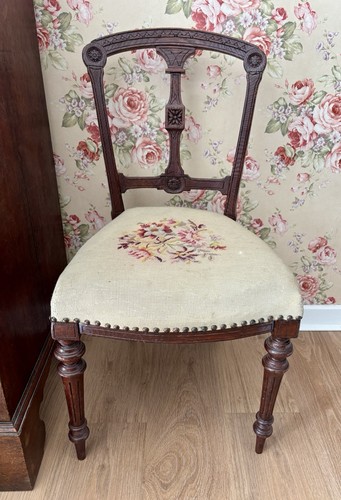 Vintage wooden decorative - vintage,