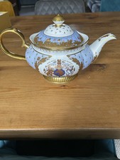 Queen Elizabeth 11  2012 Diamond Jubilee LIMITED ED. TEAPOT Boxed -  No. 317