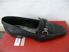 Sally O' Hara Women's Slipper