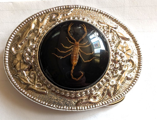 Vintage oval silver colored - oval,
