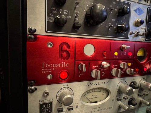 Focusrite red6 mic preamp - focusrite,
