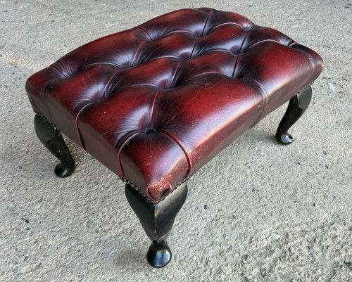 Antique style chesterfield - antique,
