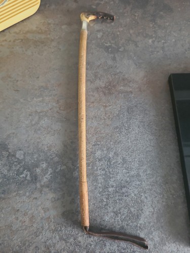 Antique hunt whip - antique,