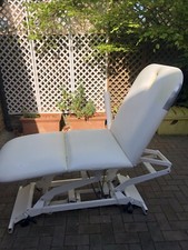 Electric massage table bed