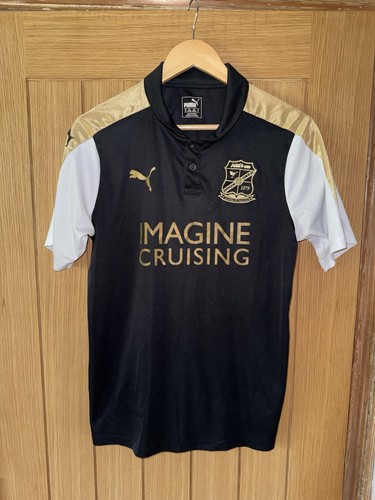 Swindon town away football - swindon,