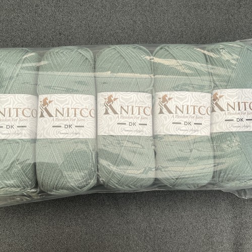 100g balls of knitco - 5,
