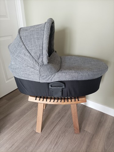 Mama papas sola carrycot - mama,