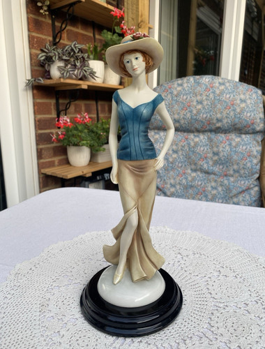 Vintage leonardo collection - vintage,