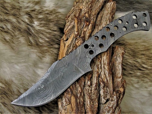 Damascus blade hand - damascus,