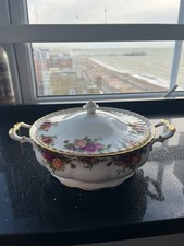 Royal Albert Old Country Roses