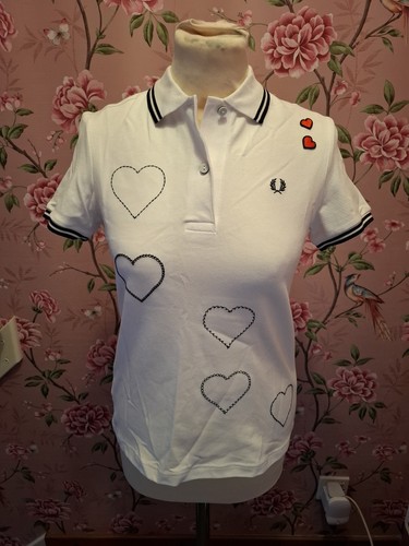 Amy winehouse fred perry white - amy,