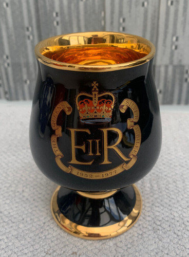 Black gold prinknash goblet - &,