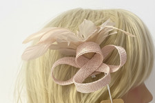 Small Looped Fascinator on