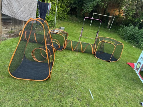 Outdoor pet cat playpen - in,