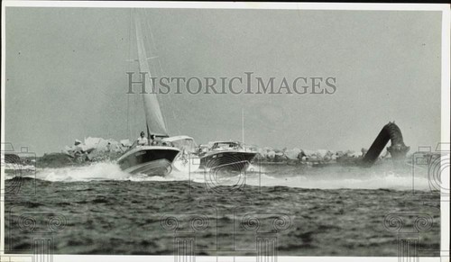 1980 press photo two - 1980,