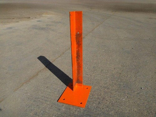 Used crash barrier - ,
