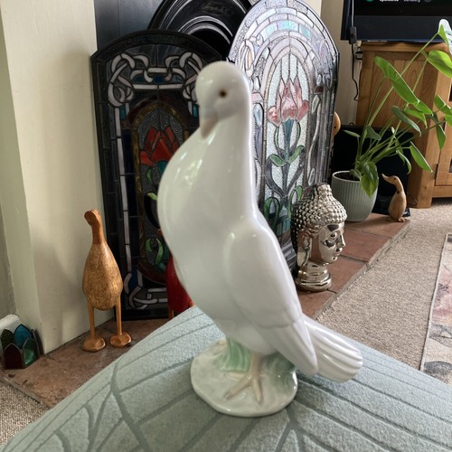 Lladro white vintage dove - white,