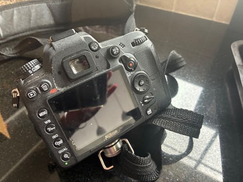 Nikon camera bundle d7000 inc - nikon,