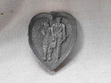 RISQUE DUTCH GIRL MILITARY MAN