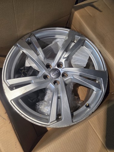 Genuine audi wheels - x,