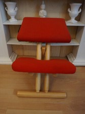 STOKKE/VARIER MULTI BALANS ALLROUND CHAIR KNEELING STOOL IN RED! LOOK!