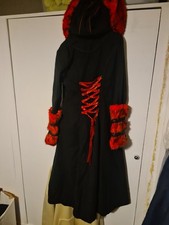 Pyon Pyon Red And Black Gothic