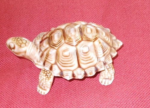 Vintage wade pottery - wade,