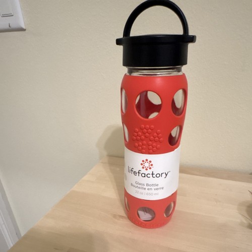 Lifefactory glass bottle red - lifefactory,