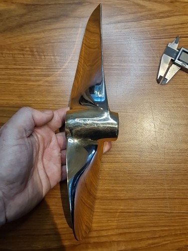 Polished bronze propeller - 12, x