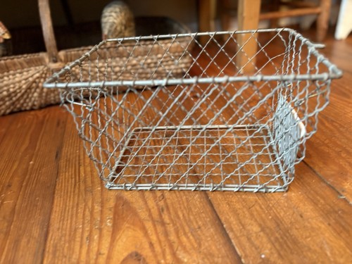 Antique wavy wire locker - wire,