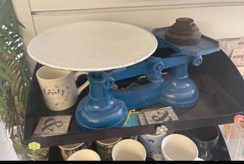 Green vintage cast iron - cast,
