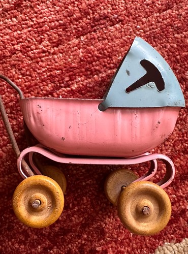 Vintage wyandotte tin doll - wyandotte,