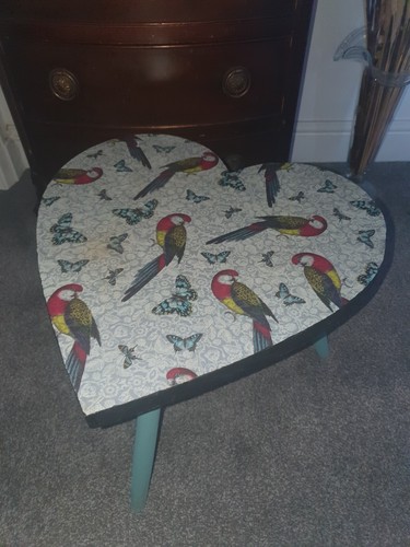 Handmade heart shaped table - handmade, heart‑shaped