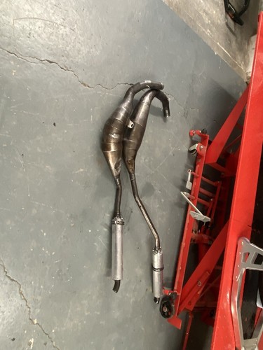 Suzuki tyga pipes - suzuki, rgv
