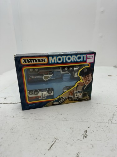 Matchbox motorcity mc13 toy - motorcity,